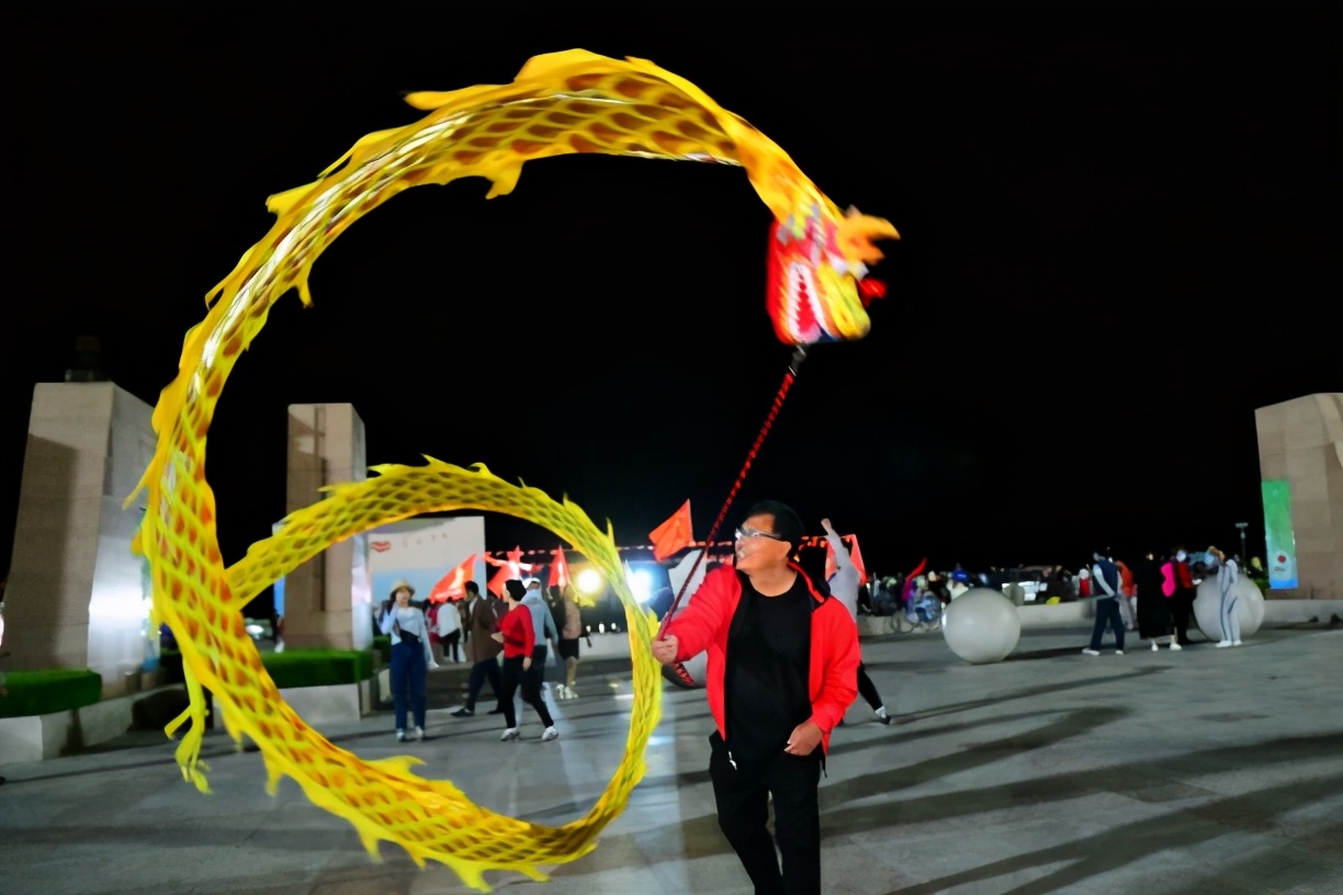 威海银滩风景视频,探访威海乳山的美丽风光