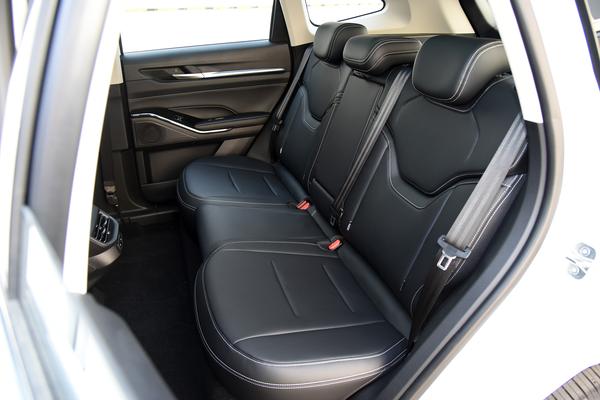 哈弗h6自动跟车功能怎么用,哈弗h6适合代步吗