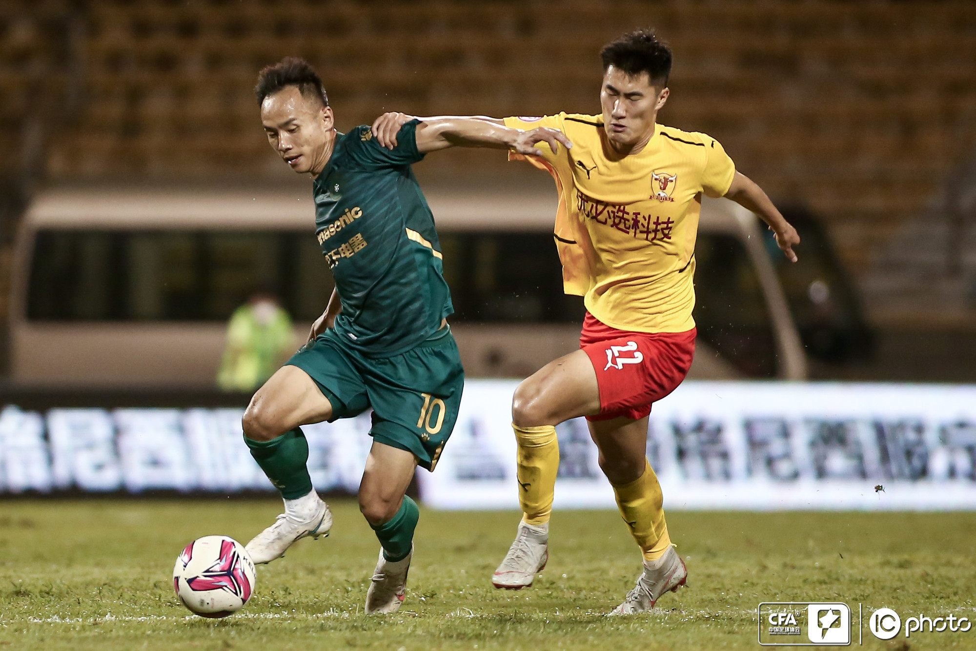 中甲浙江4-0大胜淄博,浙江队1-2不敌国安上海德比