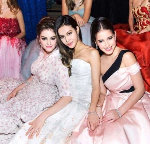 香港顶级明星富豪,香港十大富豪千金