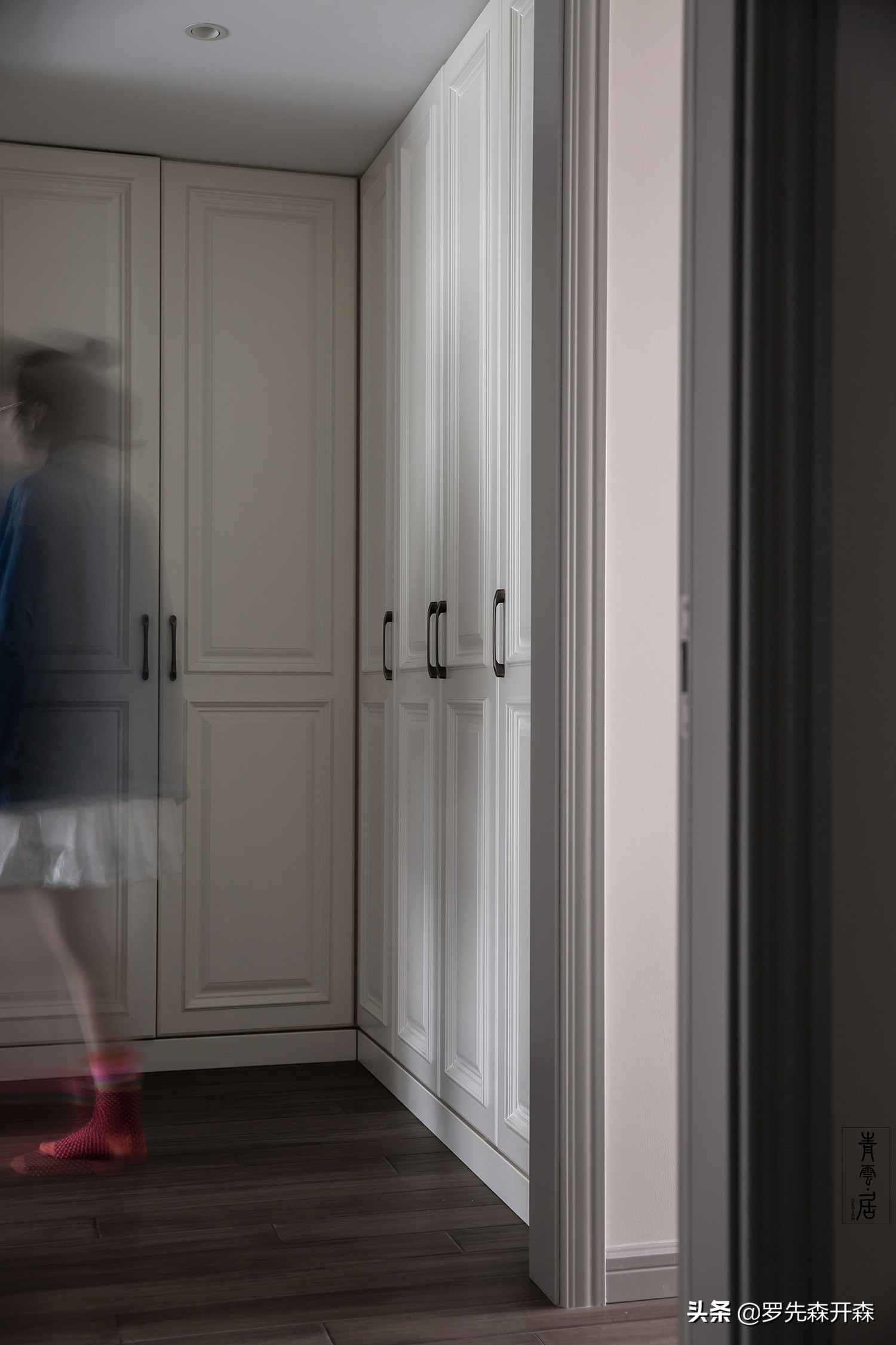 杭州装修风格现代美式卧室,杭州现代轻奢装修风格90平高级感