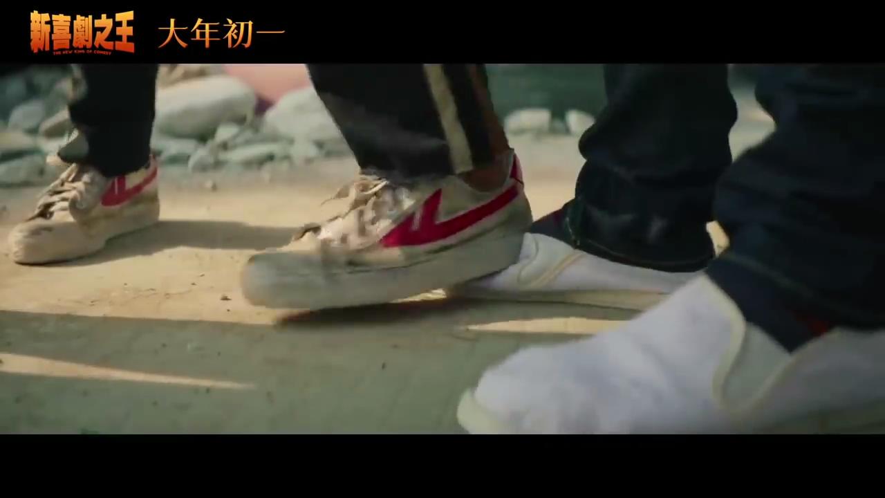 周星驰喜剧之王经典片段致敬谁,周星驰新喜剧之王深度解析