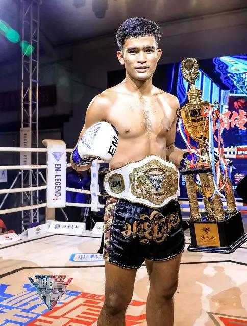 毒莲隆拉威攻击力排行,毒莲隆拉威拳击