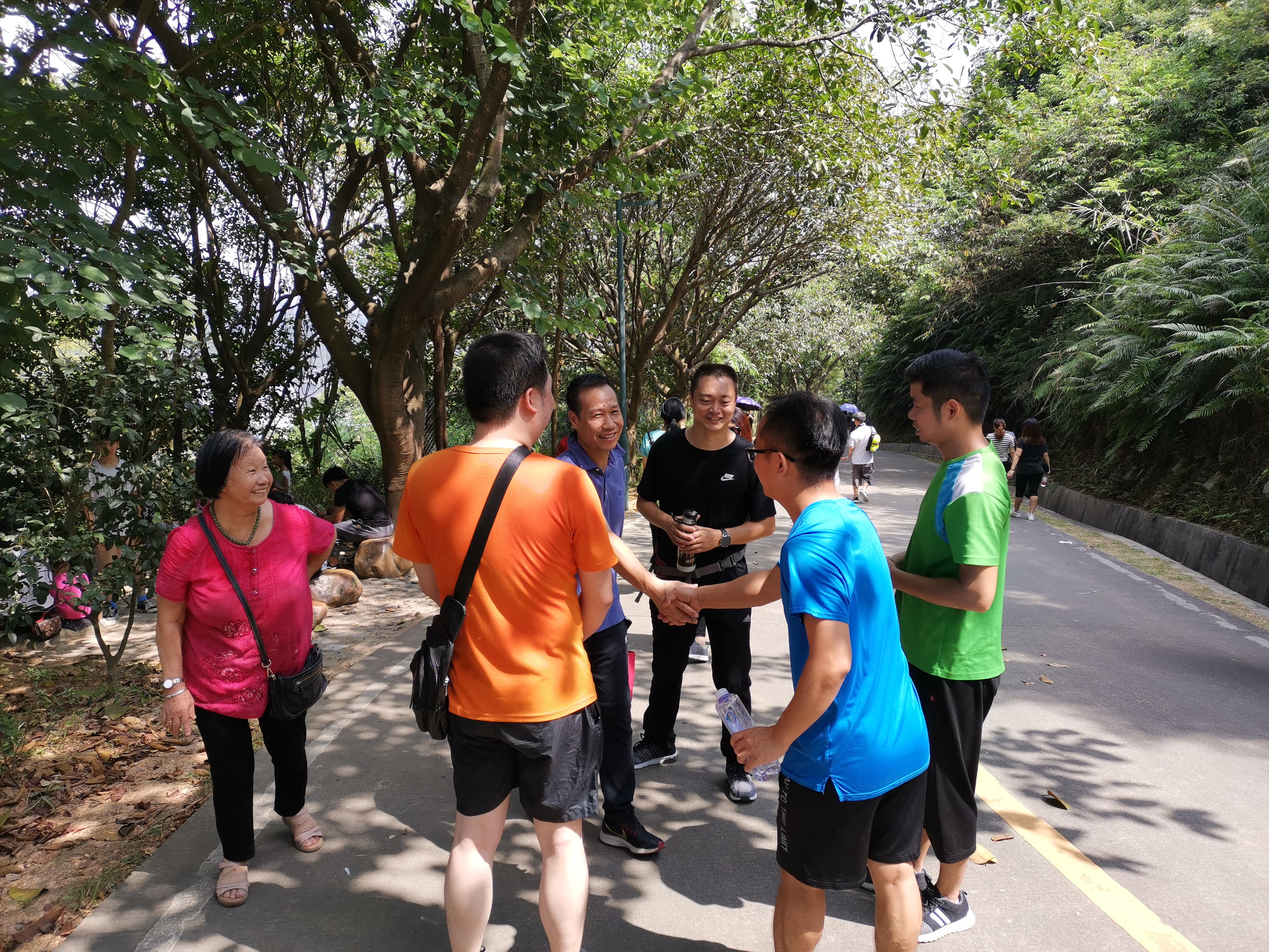 遗嘱继承与遗赠的法律效力,遗嘱继承与法定继承的法律效力