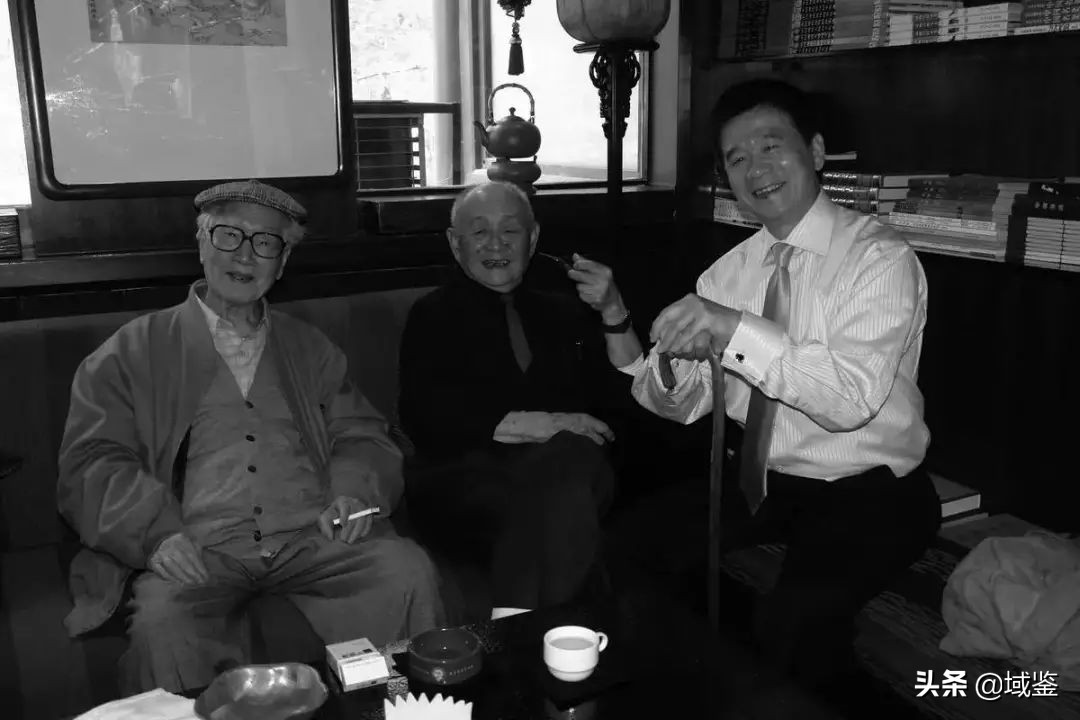 齐白石的画一平尺多少钱,长30厘米的齐白石画多少钱