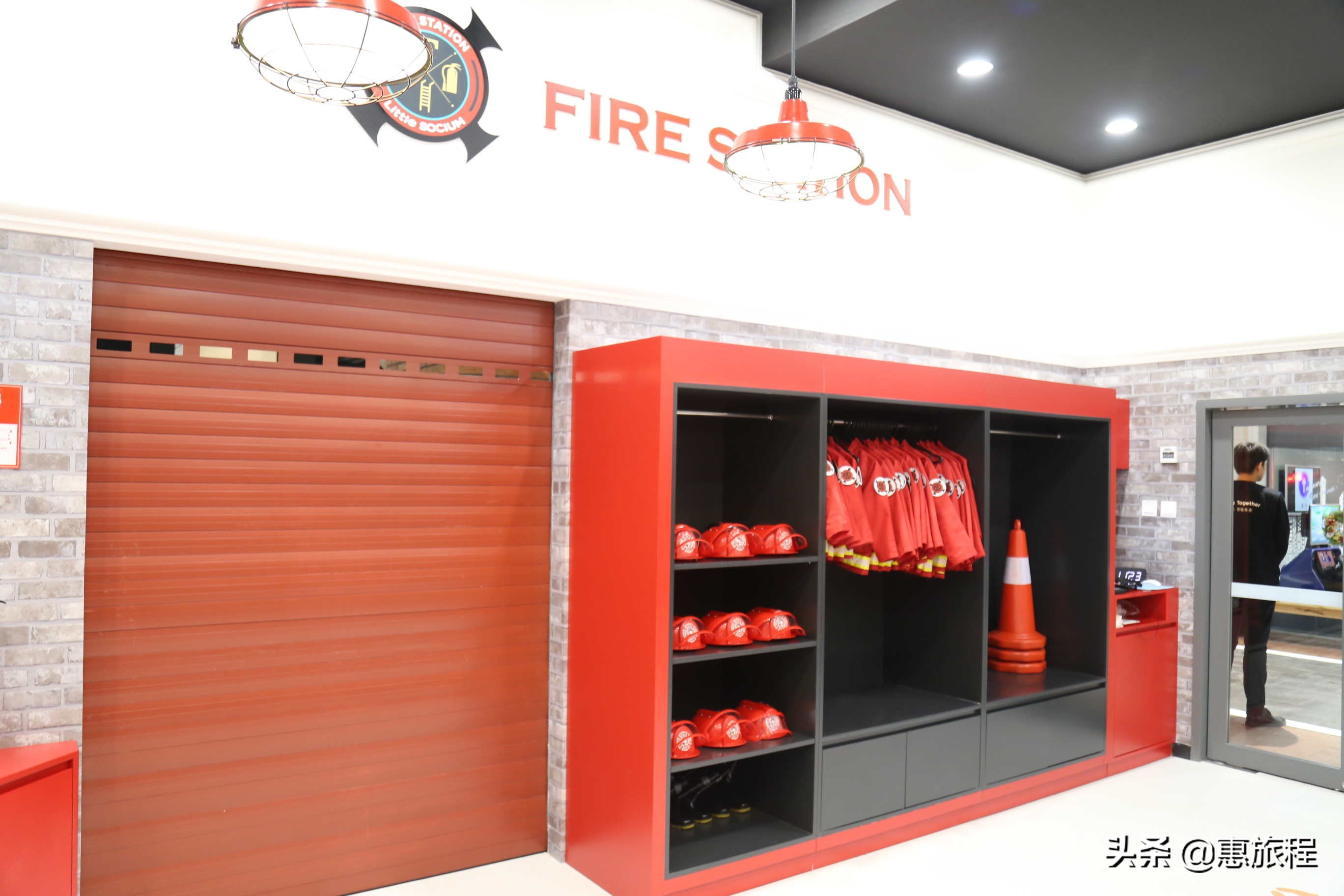 上海网红打卡地49块钱门票,上海网红打卡地玩乐童话小镇