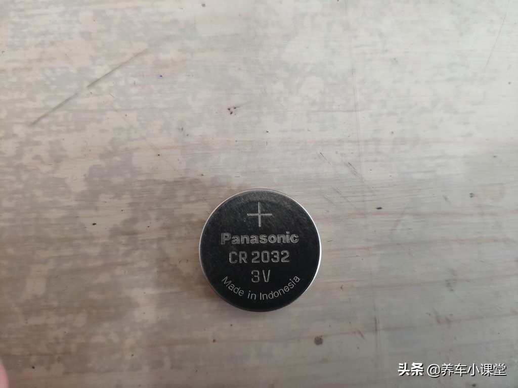 如何防止被维修店坑,遥控器按键失灵修复小技巧