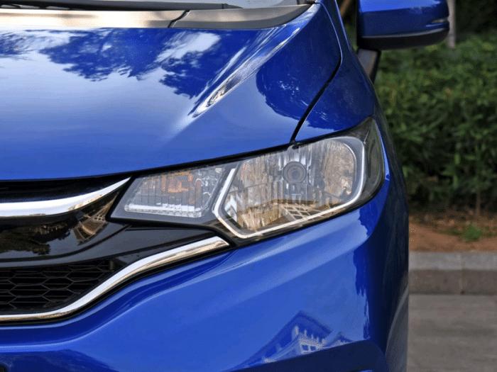 为什么本田飞度号称小钢炮呢,为什么说本田飞度是平民超跑