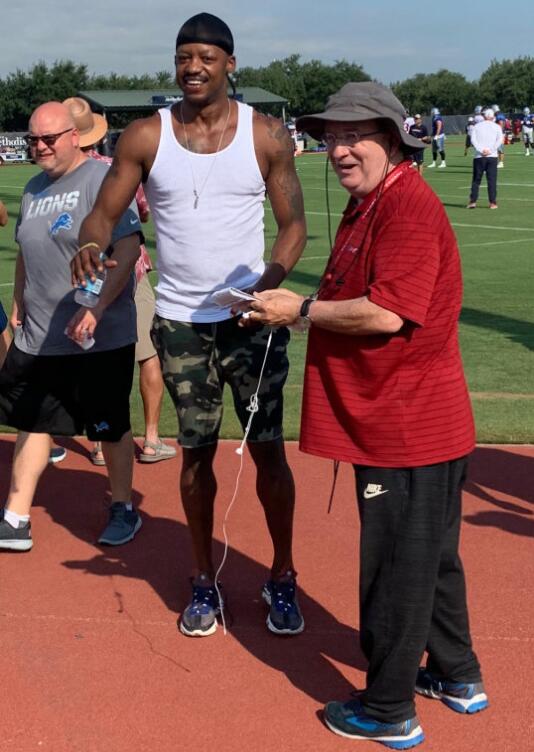 姚明现身球场,弗朗西斯现身姚明