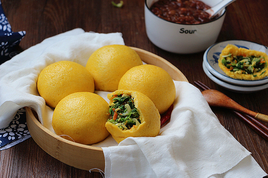 小白菜鸡蛋馅玉米面菜团子的做法,小白菜馅玉米面菜团子的家常做法