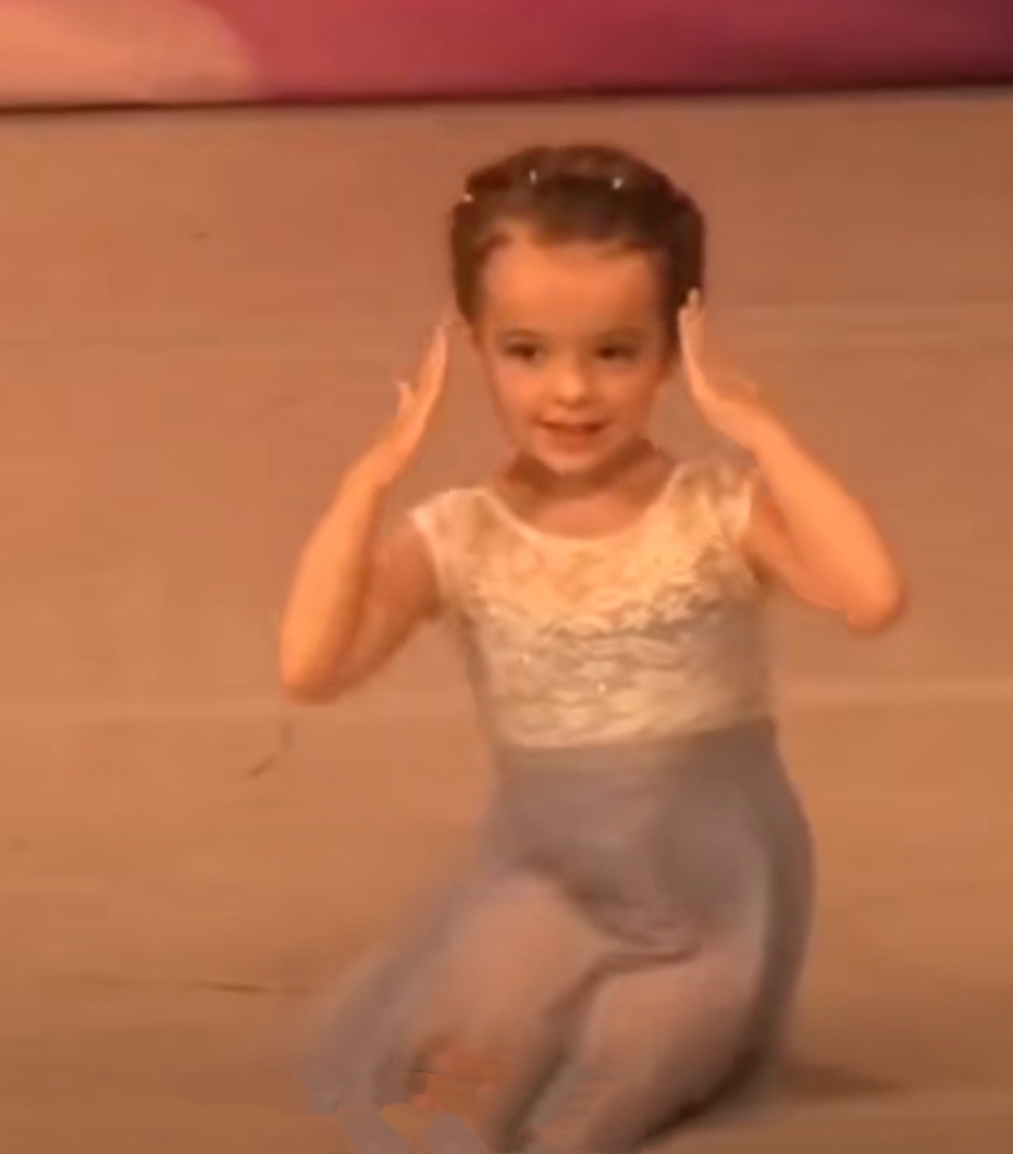 不用教具就能和宝宝玩的10个早教游戏，0到2岁宝宝适用