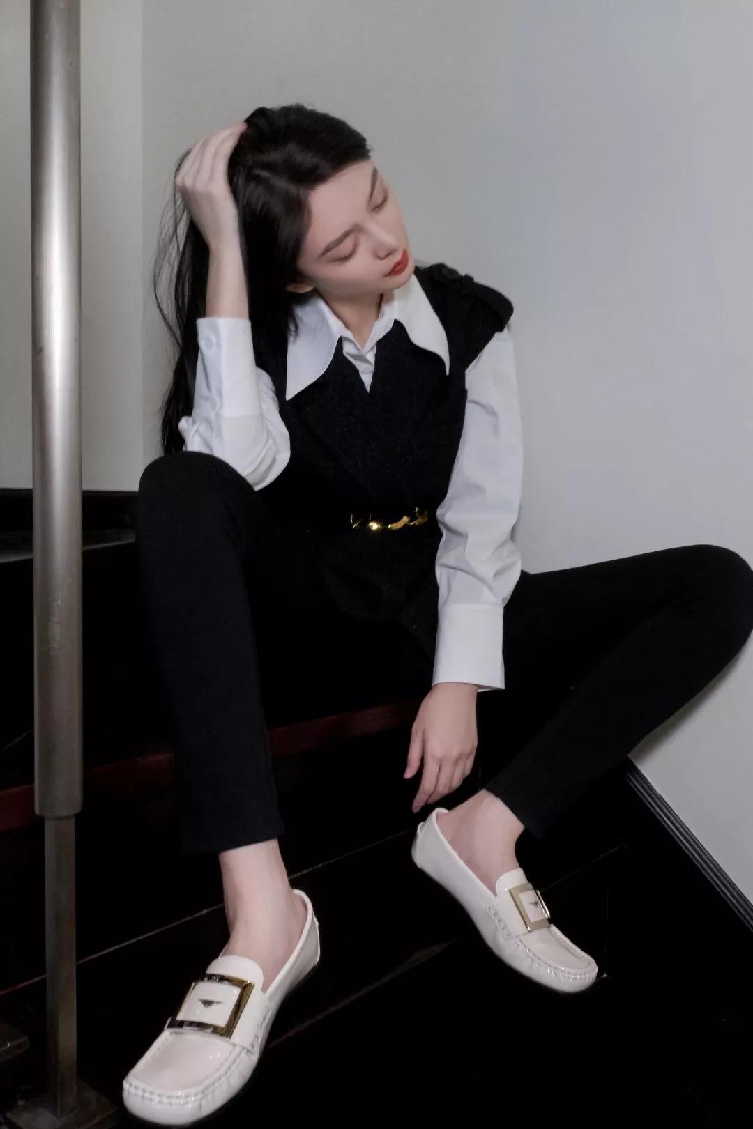 rogervivier浅灰色,rogervivier全部款式