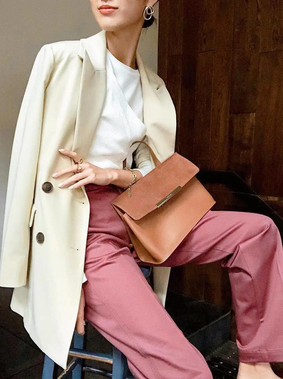 ins最火的欧美博主高级穿搭,ins很火的韩国穿搭博主