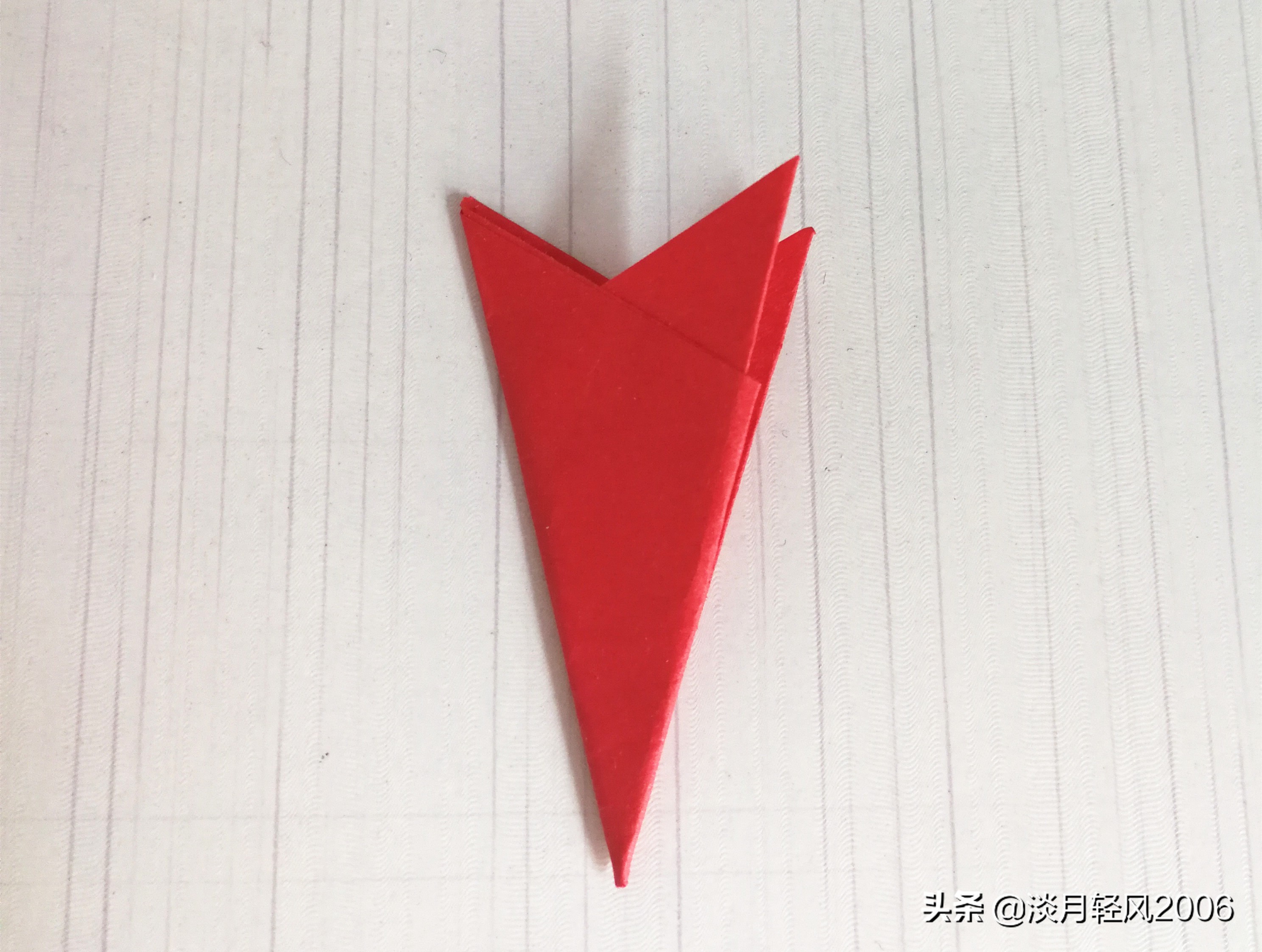 教小孩剪纸花视频教程大全,花的剪纸简单方法慢动作