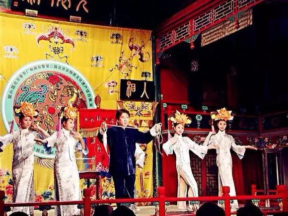 中国古彩戏法传承人,中国古彩戏法震撼全场