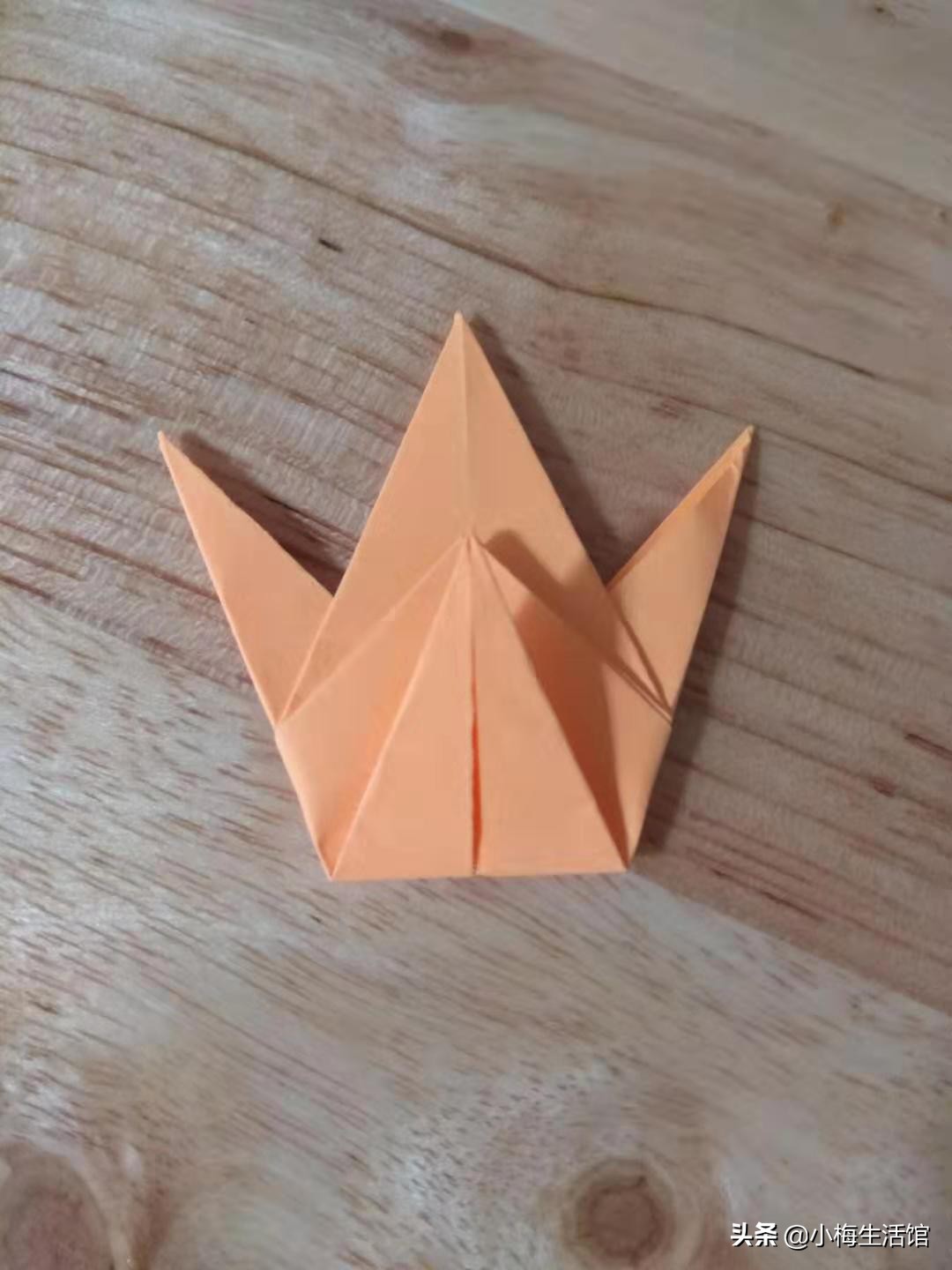 可爱的手工折纸小鱼,折法简单,适合小朋友学的折纸鱼