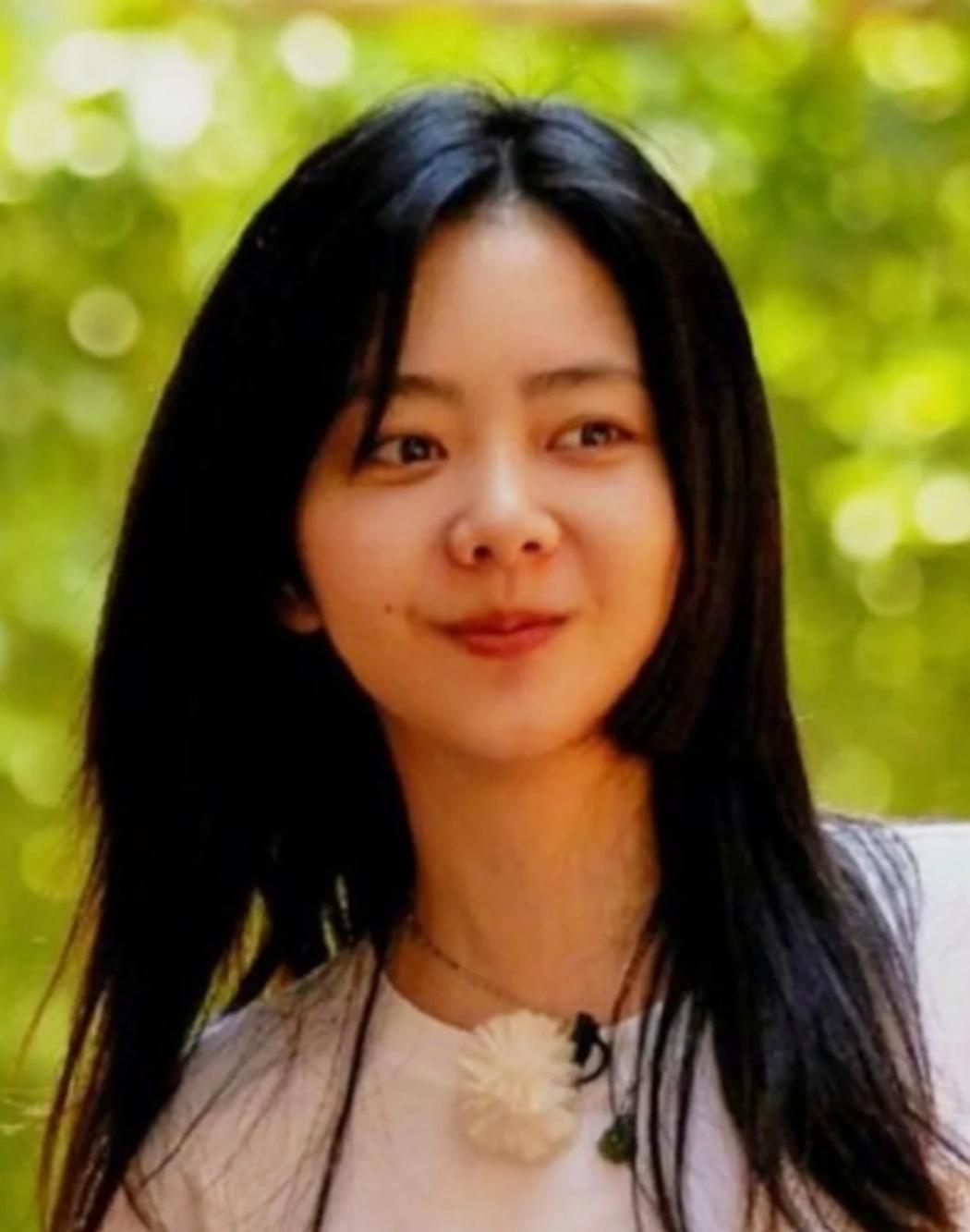 每个人鼻孔形状都一样吗,每个人鼻头不一样