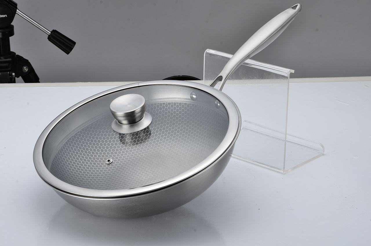 如何分辨316不锈钢和304的区别,为什么都是316钢价钱差距那么大