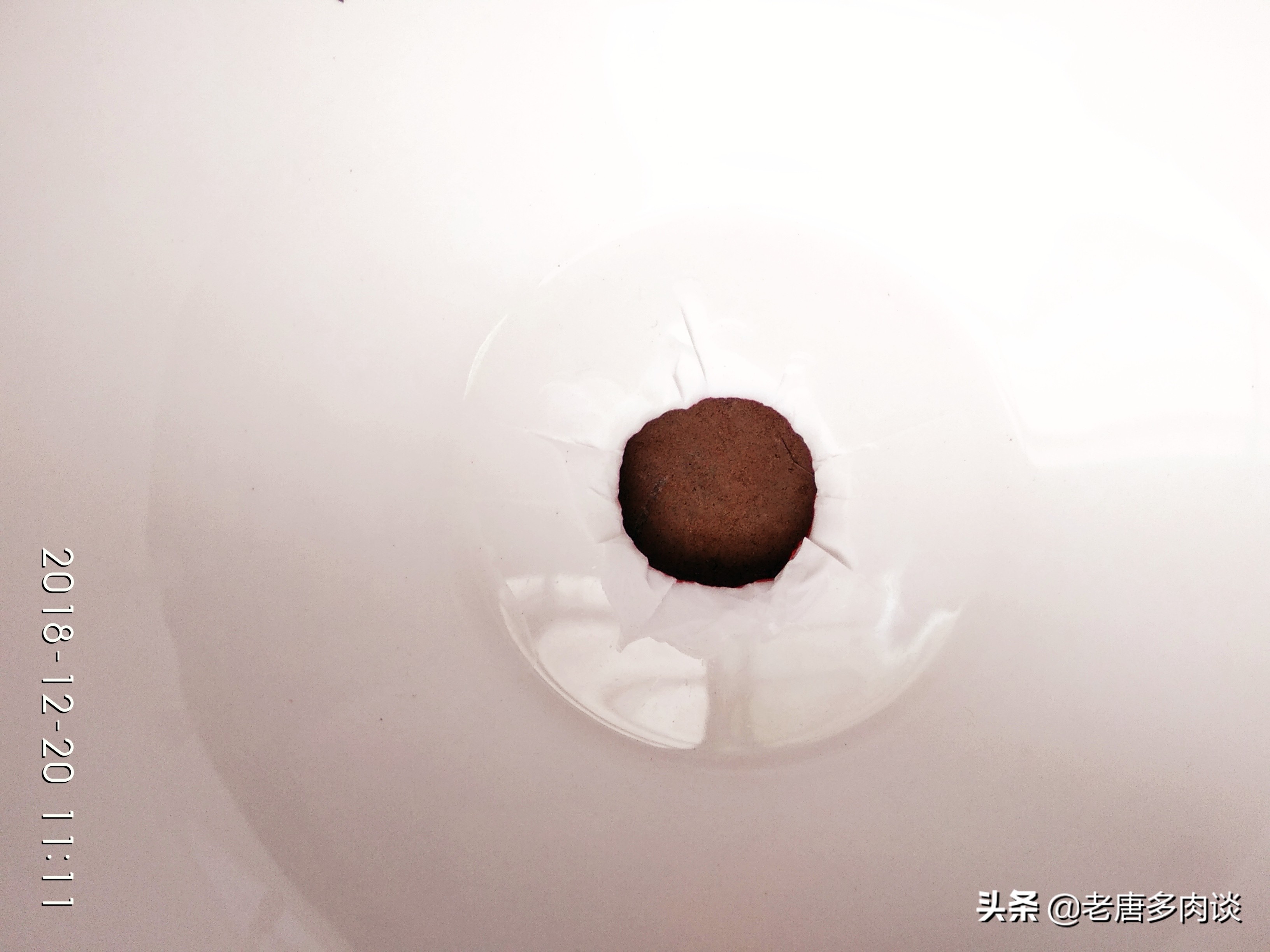 无孔陶瓷盆可以种多肉吗,陶瓷盆底下没孔可以种蝴蝶兰吗