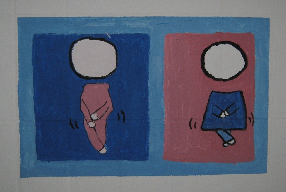 宝宝尿床后家长该怎么办,宝宝尿床父母不必过分纠正