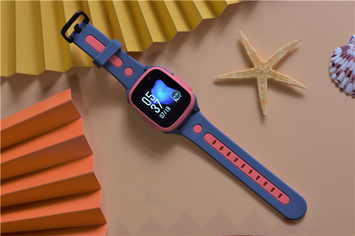 阿巴町儿童电话手表质量怎么样,监控体温