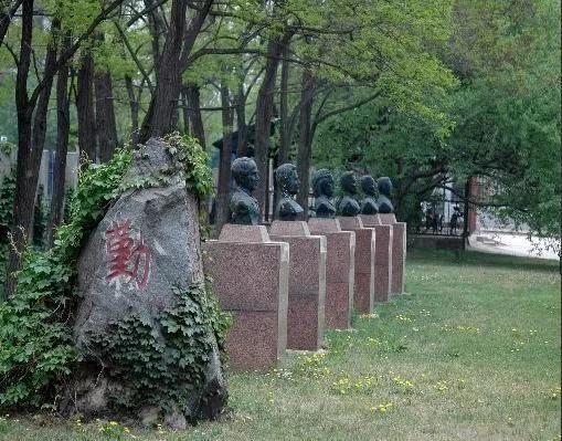 沈阳第一私立高级中学视频,沈阳市二十七高级中学