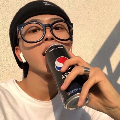 高冷男生头像二次元,高冷男生头像