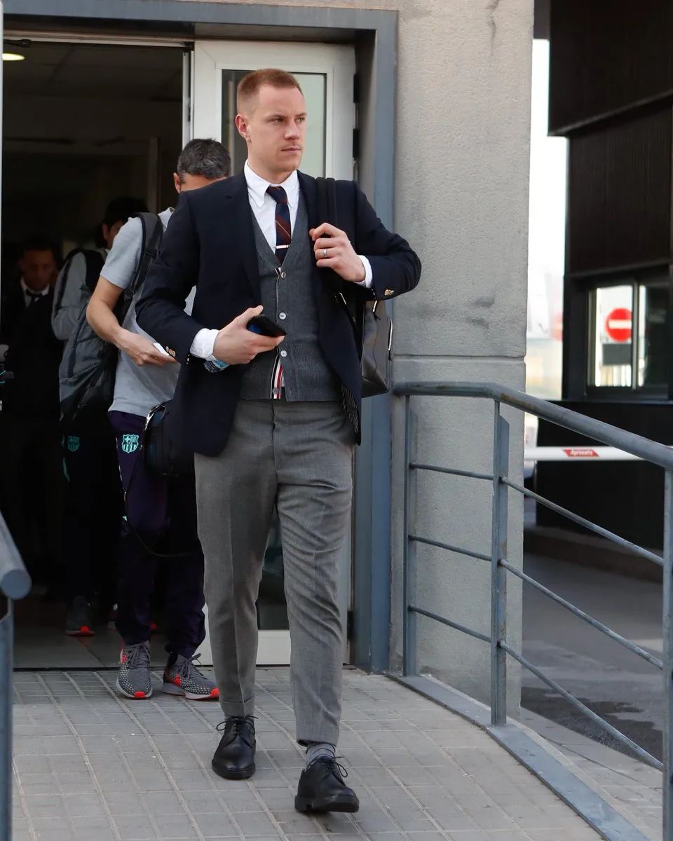 坦白讲,你还没有见过这么帅的梅西