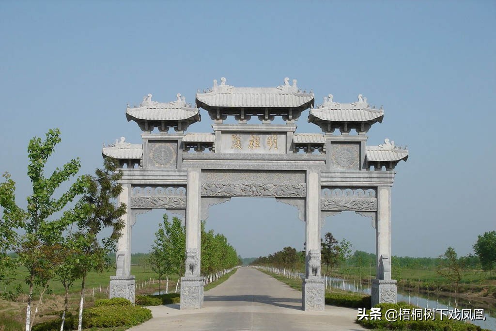 朱元璋的祖坟传说,朱元璋家祖坟的迷信说法