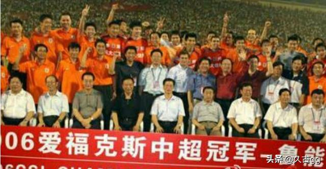 卧榻之侧岂容他人安睡下一句,卧榻之侧岂容他人安睡是说曹操吗