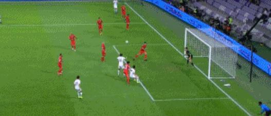 亚洲杯上半场0比2落后韩国,韩国球迷吐槽亚洲杯韩国出局