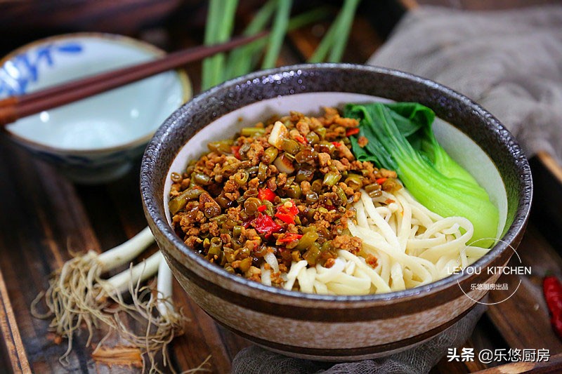 12种面条做法，简单方便，下班回家做一碗，吃完收拾都很省事