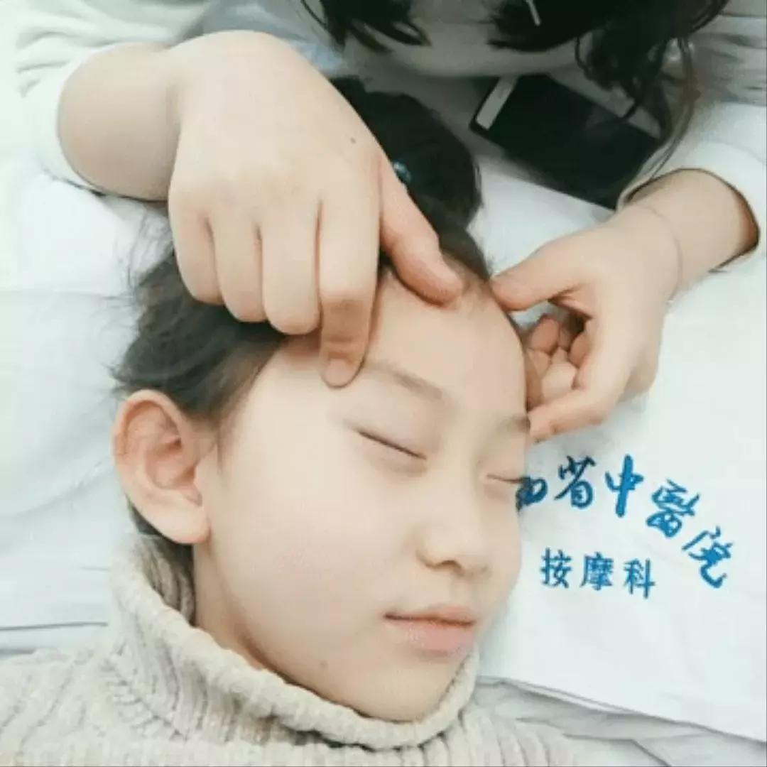 4岁孩子近视600度还能治好吗,4岁孩子1000度近视如何矫正视力