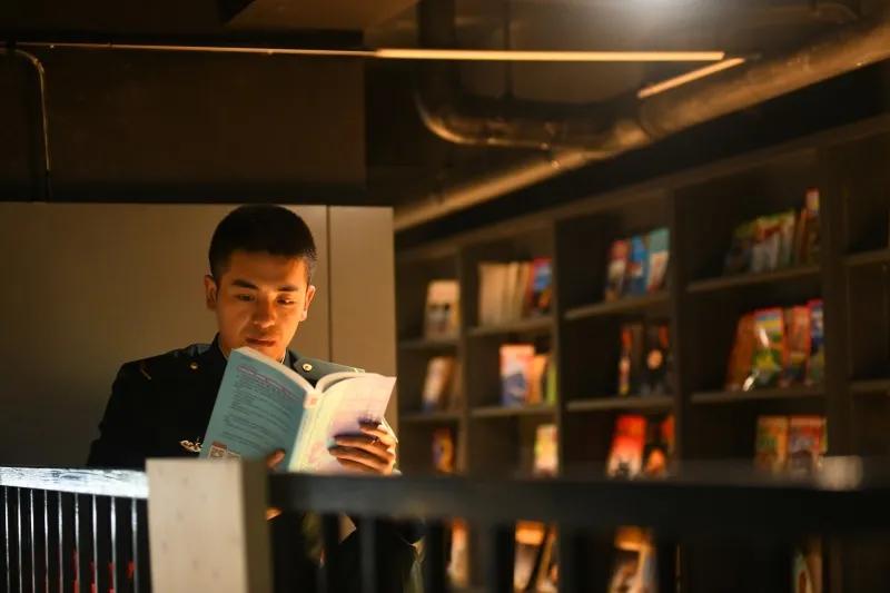 告白是为了表达爱意,告白是为了表明心意