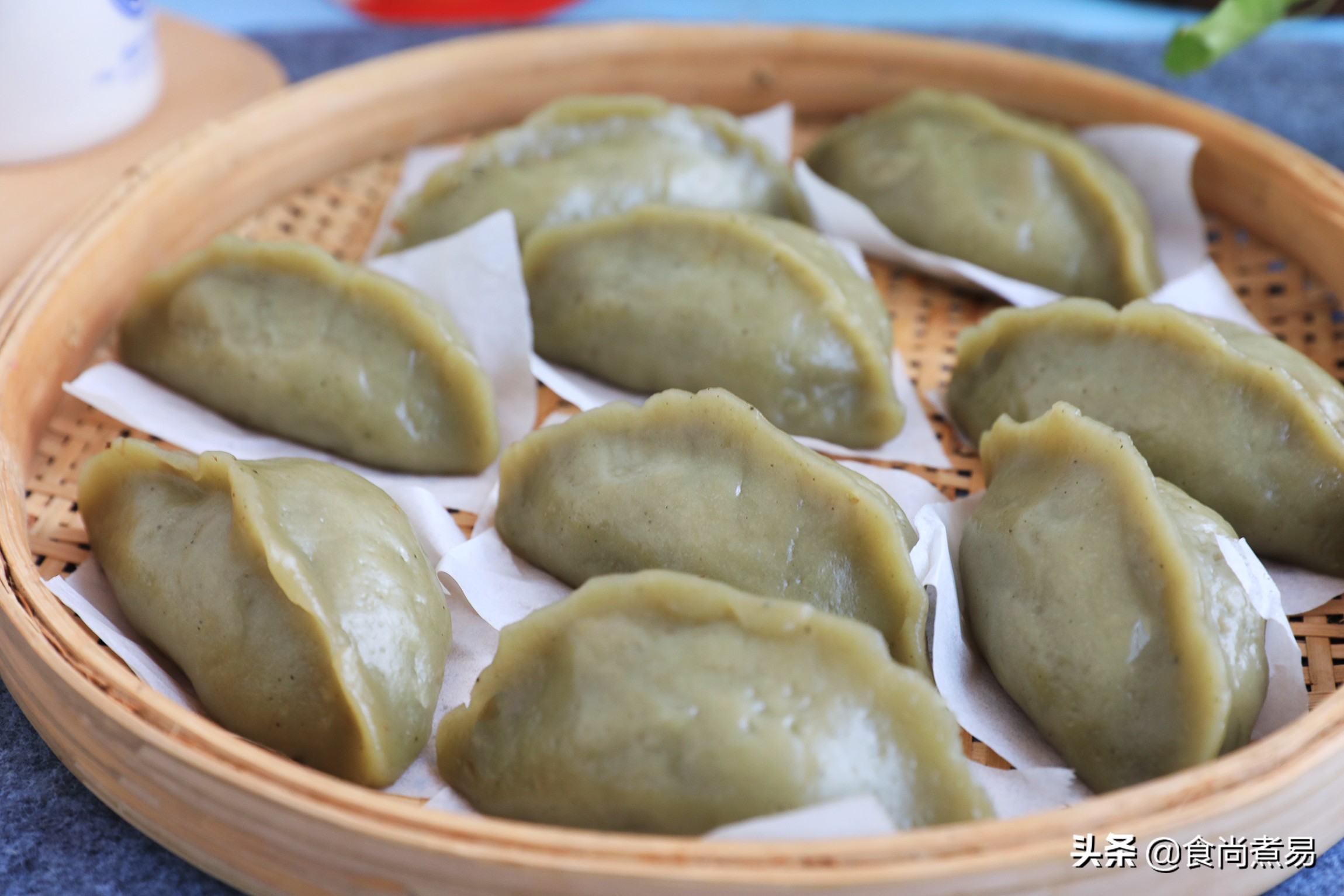 艾粄用开水还是凉水揉面,客家艾粄的传统做法
