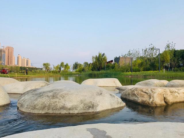 华夏水世界还是灞河水乐园?聪明的西安人都是这么选的