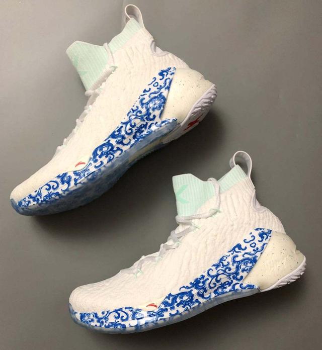 安踏kt5有几种,安踏kt5和kt6哪款值得购买