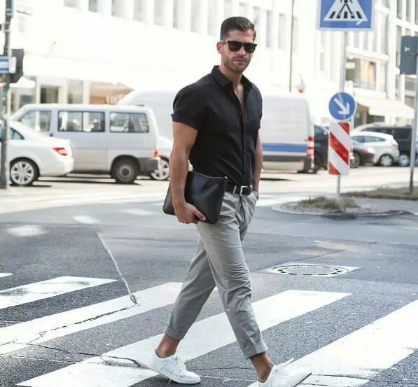 潮人教你正确卷裤脚,怎么卷起裤脚更时尚