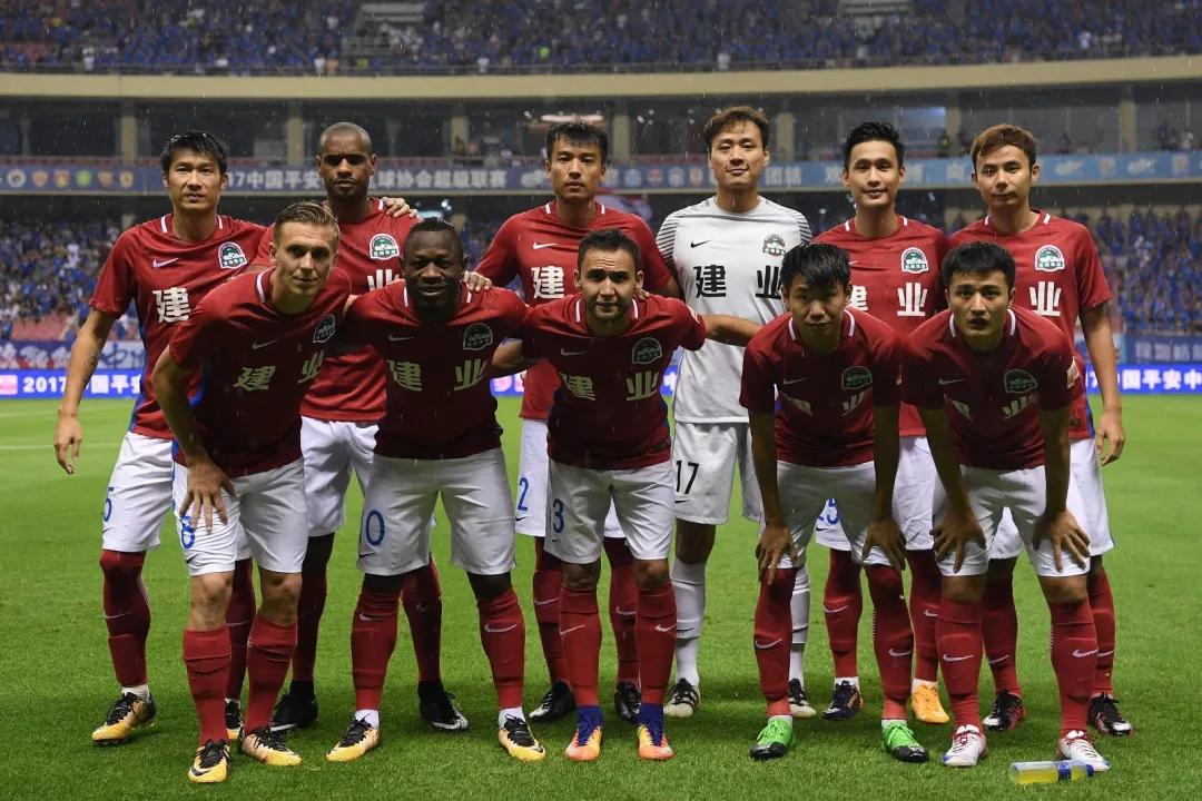 建业足球小镇怎么玩,建业足球队的5年规划