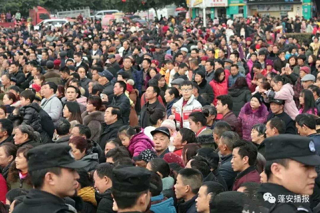 龙舞迎春闹元宵民间文艺社火展演,正月十五闹花灯广场舞比赛一等奖