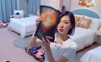 次元壁破了！杜华曾签约陈好阿杜周笔畅，谢娜还是乐华大师姐？