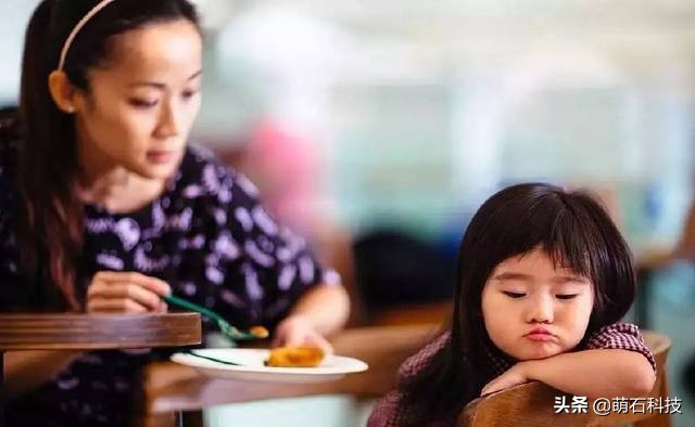 我这个人说话比较直应该怎样回答,说话太直没心眼的人要怎么改变