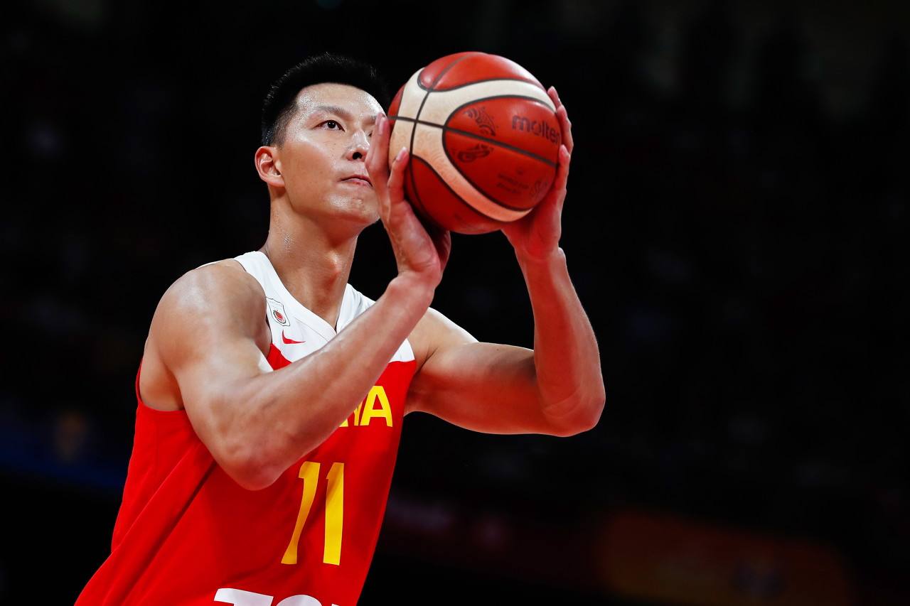 易建联几处纹身,易建联纹身欣赏