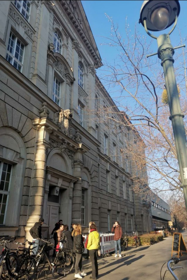 16岁上音女孩考入德国名校柏林艺术大学