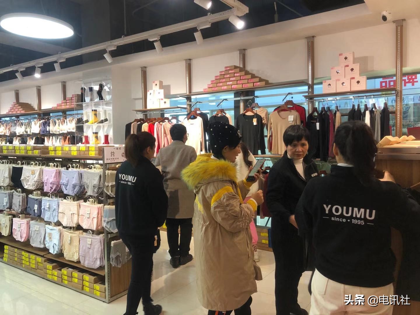 从温州到九堡商贸中心，从抄款到创新，温州商人林显芳的生意经