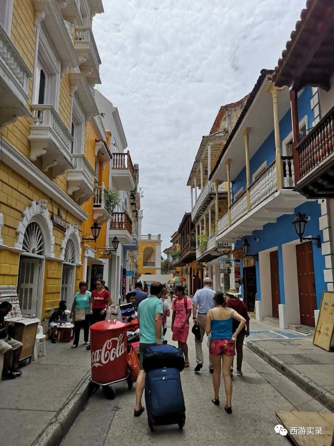 三进三出哥伦比亚送鲜花求爱，沪C穿越五大洲、第一次在南美相亲