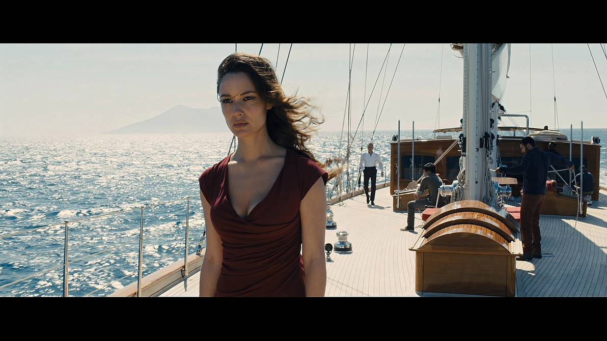 黑人女演员主演007是个坏主意因为女观众也爱看男性007