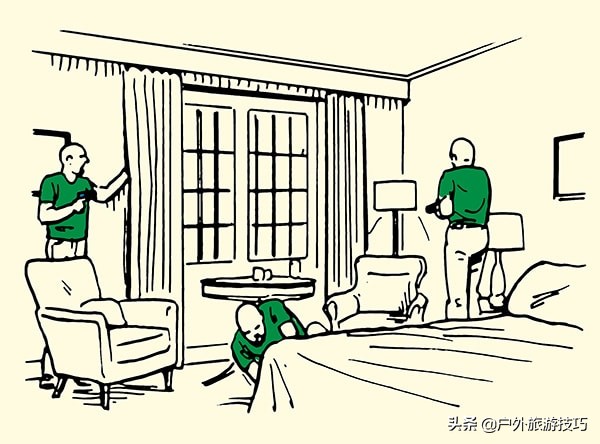 家里进了歹徒,如何通过战术动作清理家中的贼?—末日生存技能