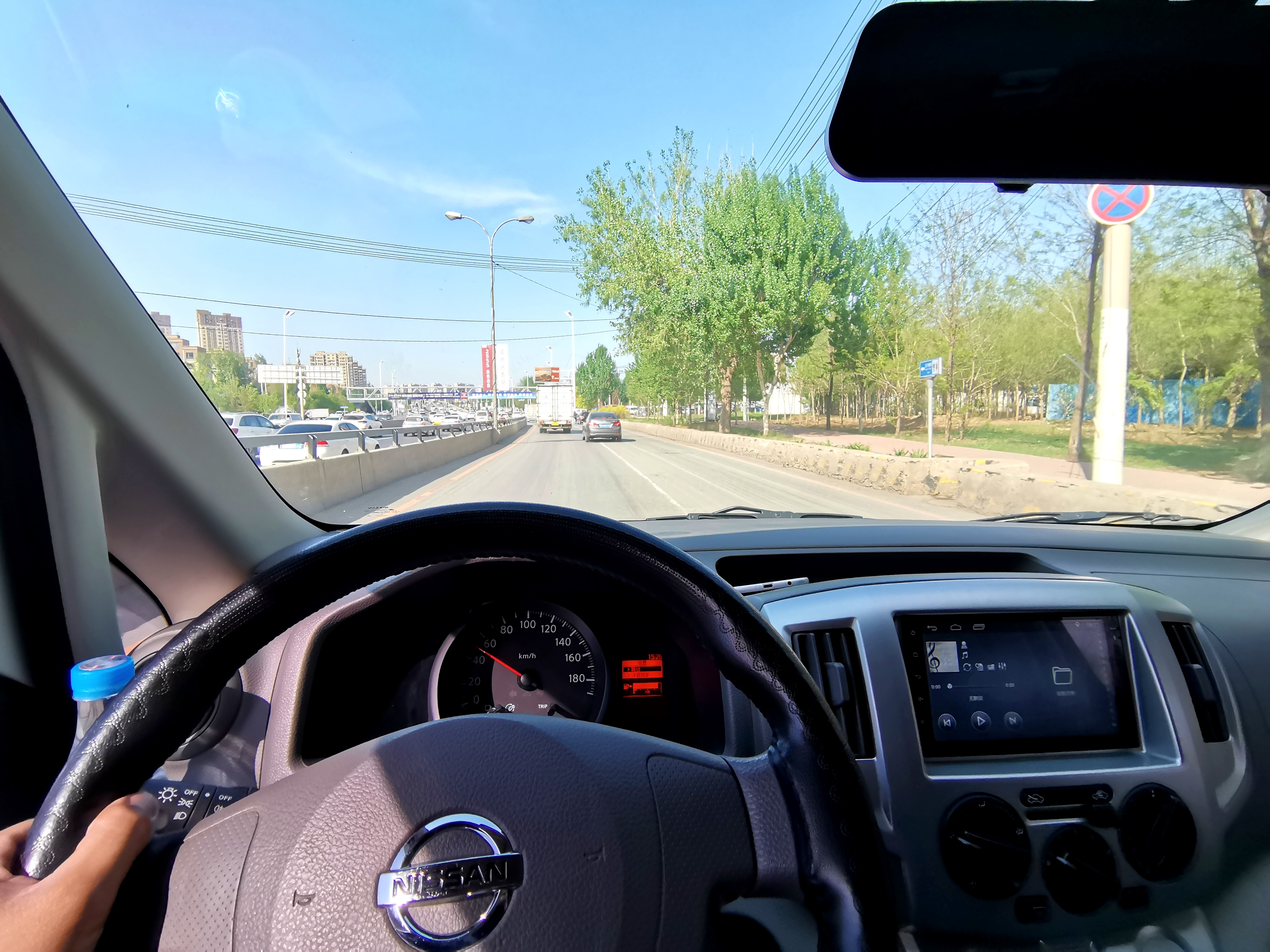 2017郑州日产nv200多少钱手动,深圳郑州日产nv200最新款