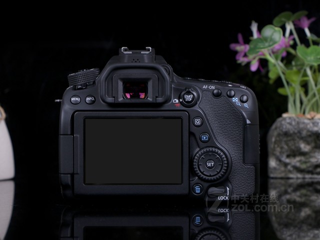佳能800d与80d有什么区别,佳能80d是属于什么画幅
